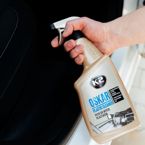 K2 OSKAR CZYŚCI PLASTIKI 770ML