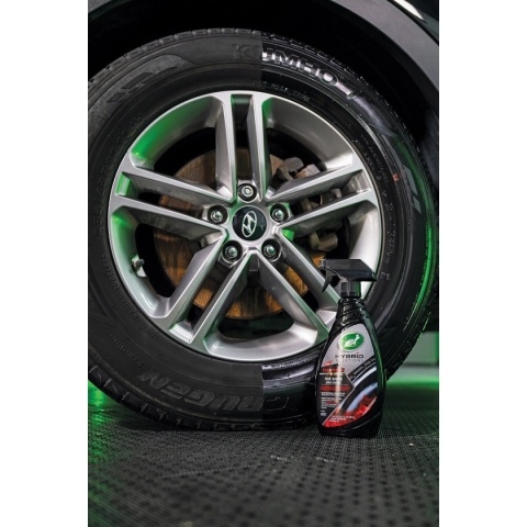 TURTLE WAX HYBRID SOLUTIONS TYRE SHINE GRAPHENE ACRYLIC 680ML