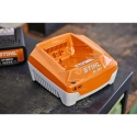 STIHL AL 301 230V ŁADOWARKA Z FUNKCJĄ SZYBKIEGO ŁADOWANIA