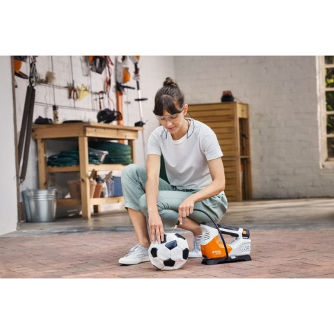 STIHL KOA 20.0 SET SPRĘŻARKA AKUMULATOROWA